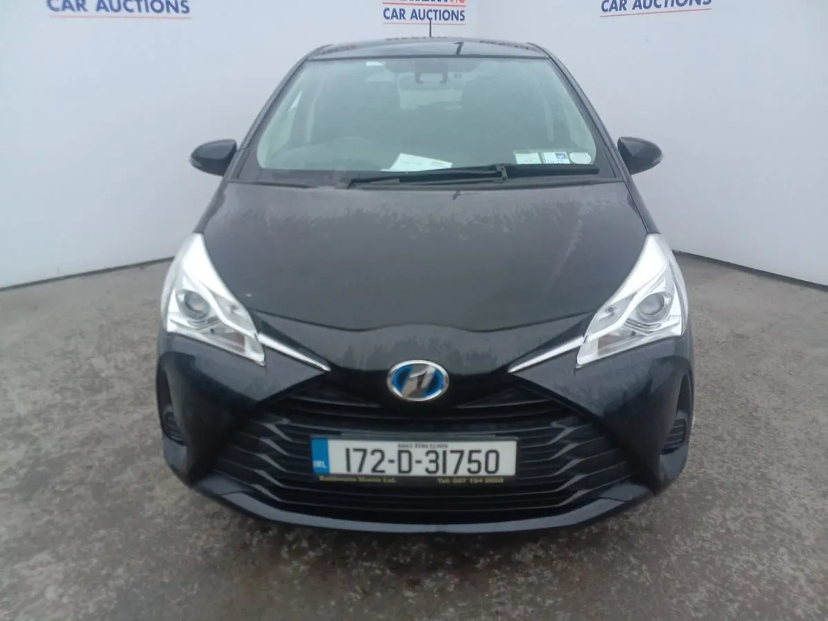 Toyota Vitz Daa-nhp130 Auto 1496 - Image 1