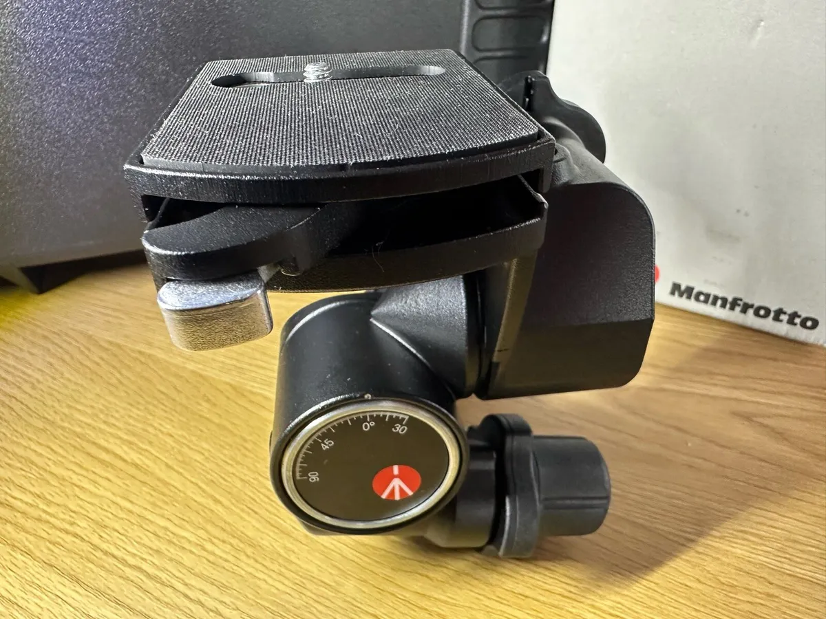 Manfrotto 410 Junior Geared Tripod Head - Image 3