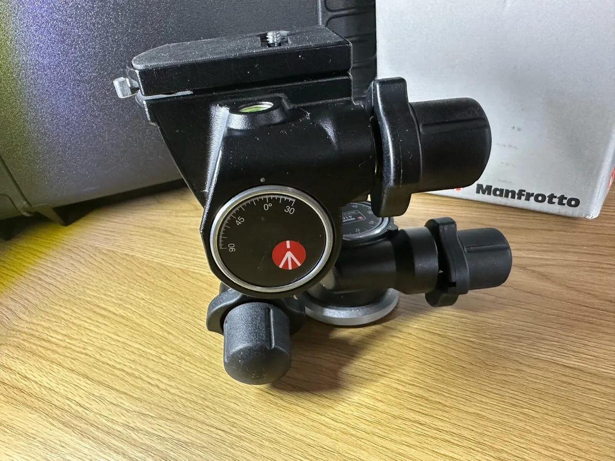 Manfrotto 410 Junior Geared Tripod Head - Image 4