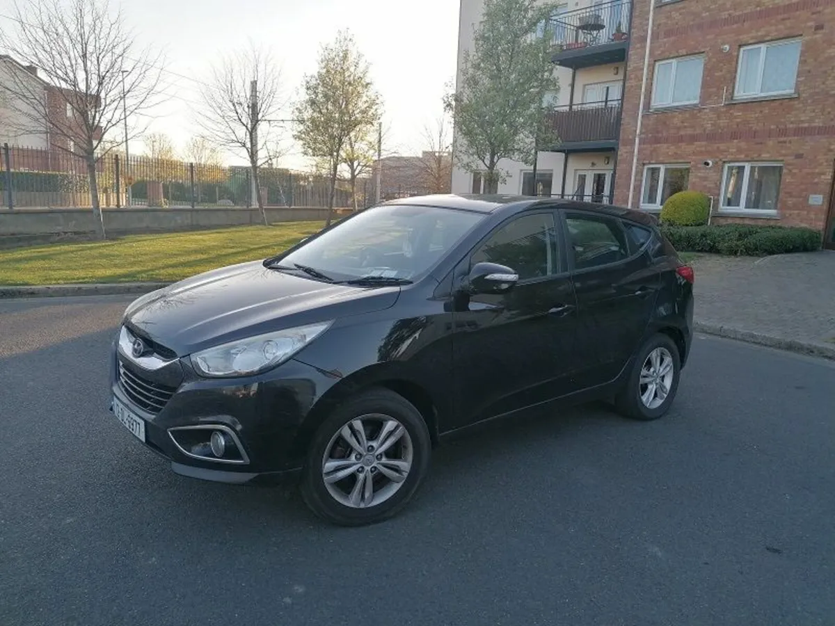 2012 Hyundai ix35, 1.6 petrol - Image 2