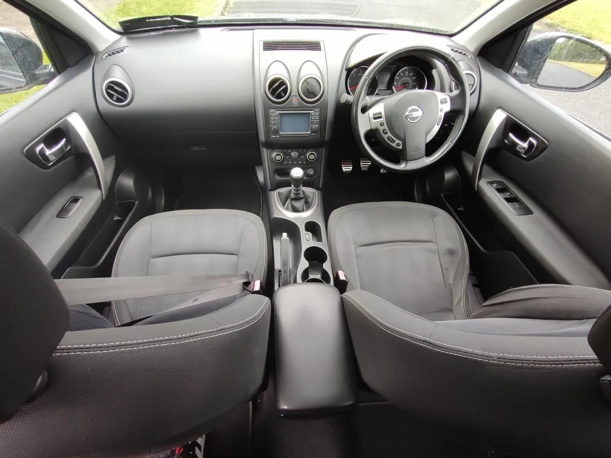 Nissan Qashqai+2 | Low Mileage - Image 2