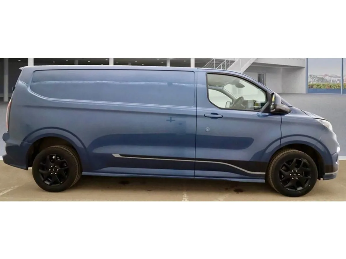Ford Transit Custom 2.0 300 Ecoblue Sport Panel V - Image 2