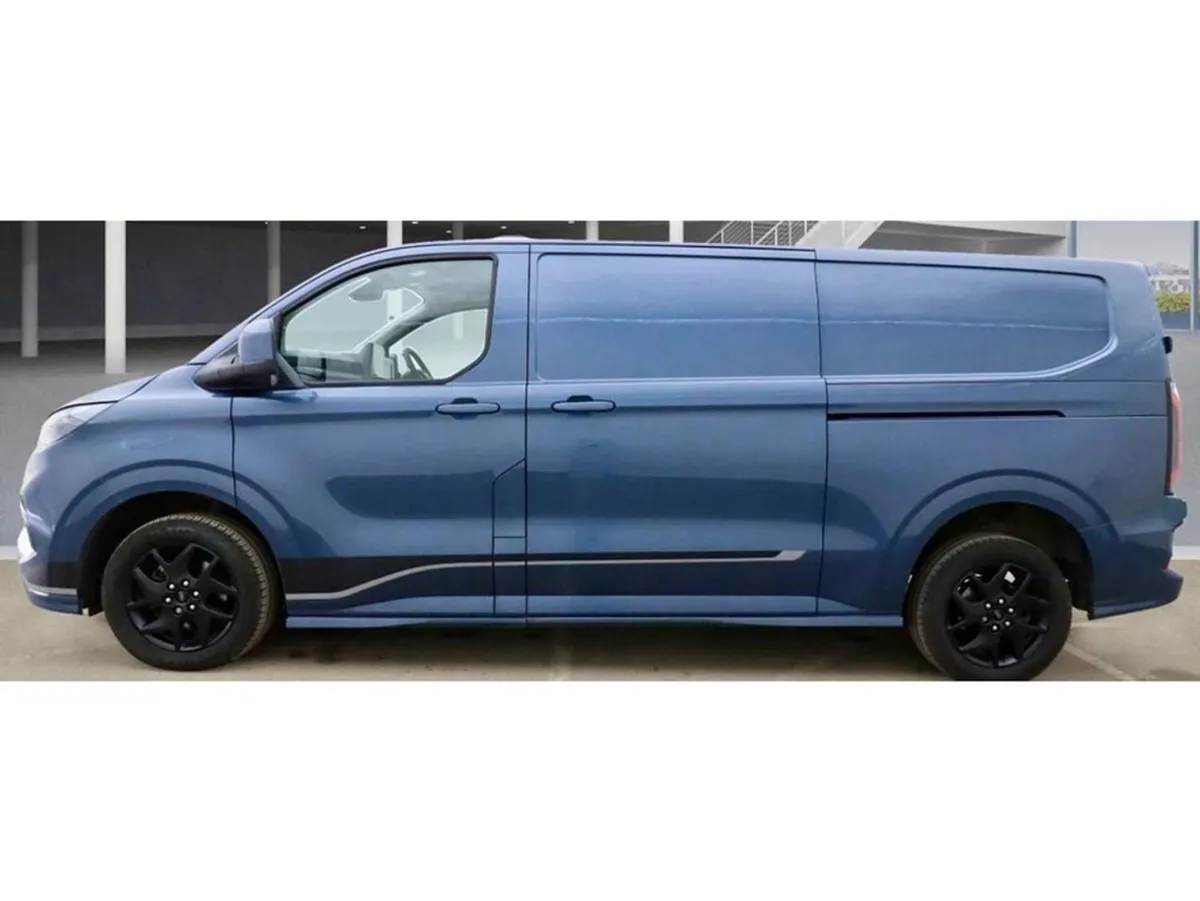 Ford Transit Custom 2.0 300 Ecoblue Sport Panel V - Image 4