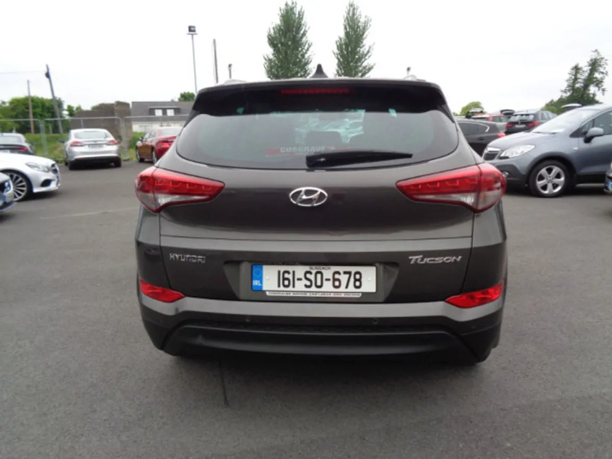 Hyundai Tucson Executive 5DR - Image 4