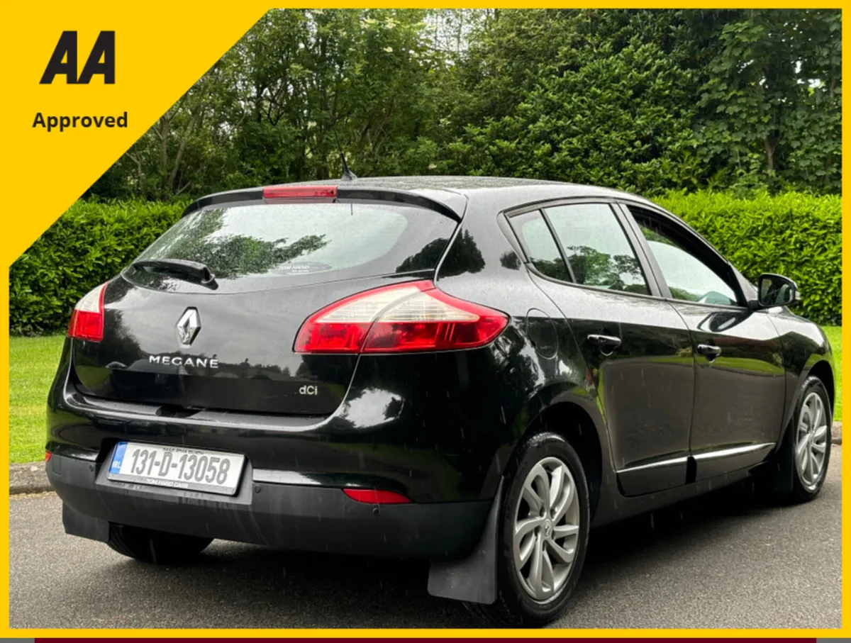 Renault Megane DYNAMIQUE 1.5 DCI 5DR 2013 - Image 3