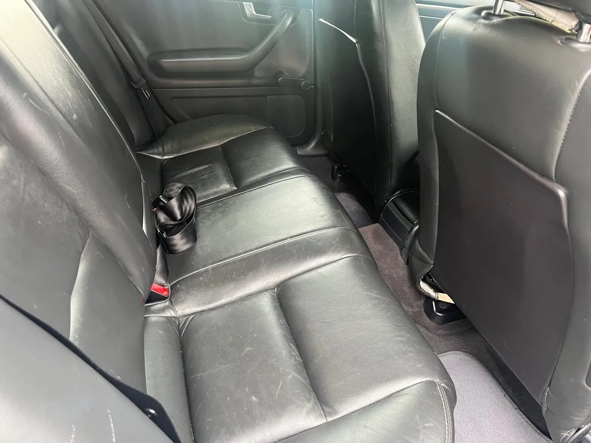 Audi A4 2003 Automatic Transmission low mileage - Image 4