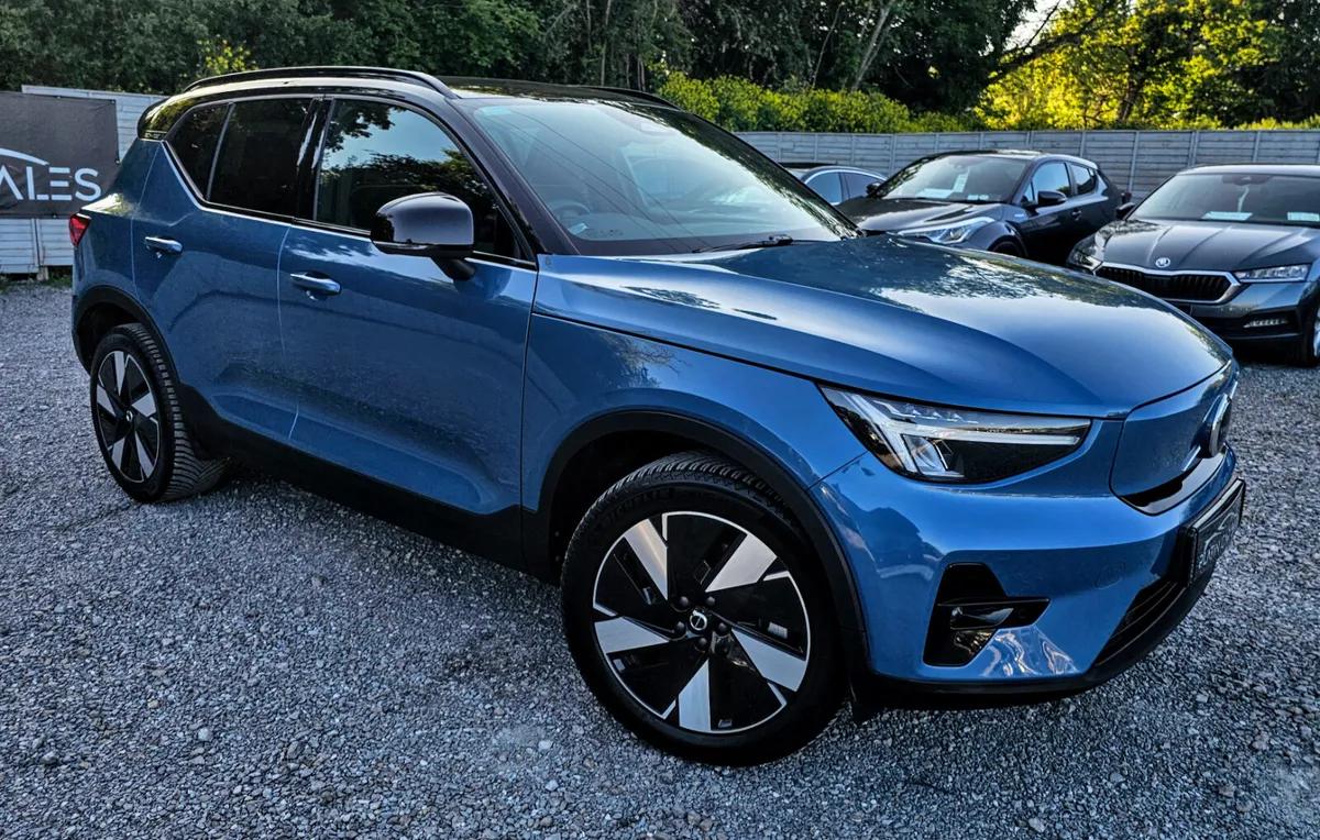 🔥 2024 Volvo XC40 Recharge RWD - Image 3