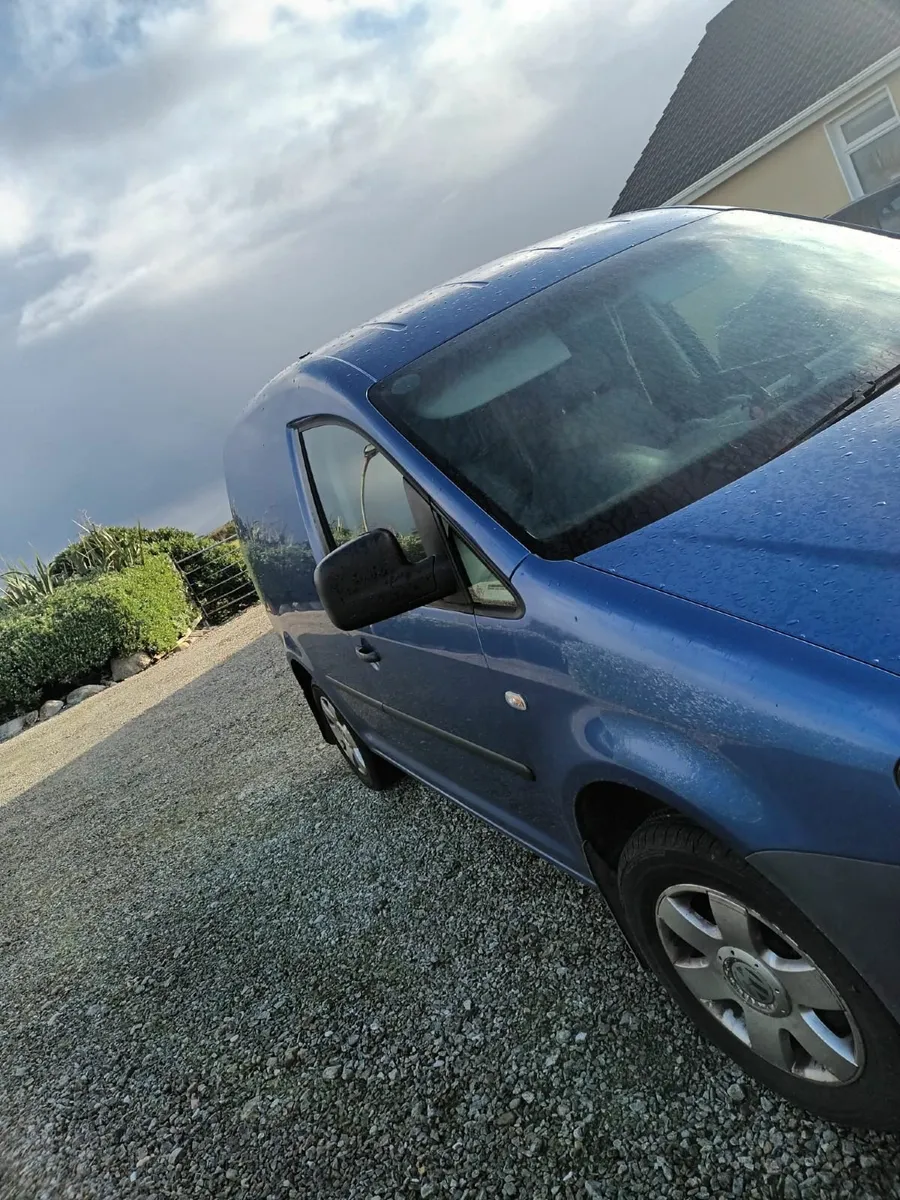Volkswagen Caddy 2009 - Image 1