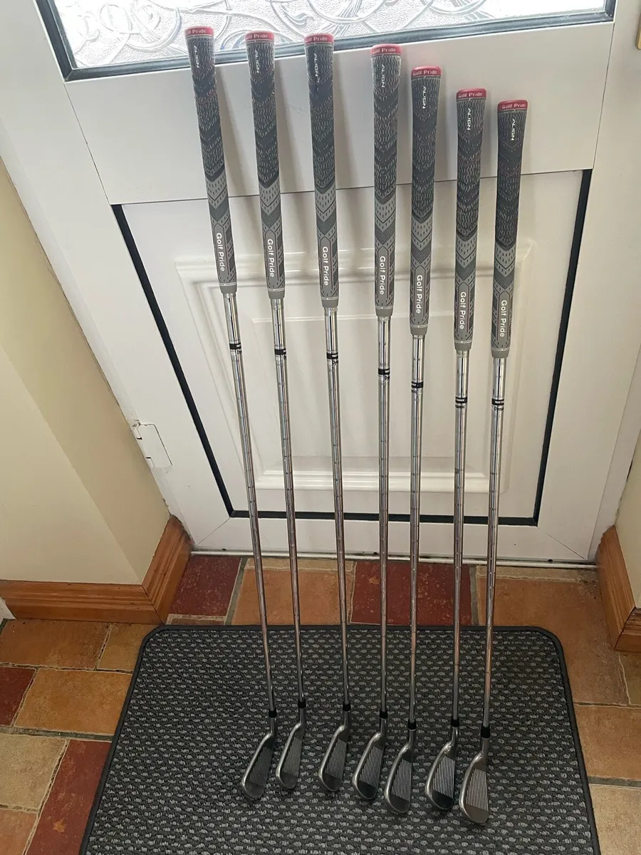 Titleist Irons, Taylormade Irons - Image 2