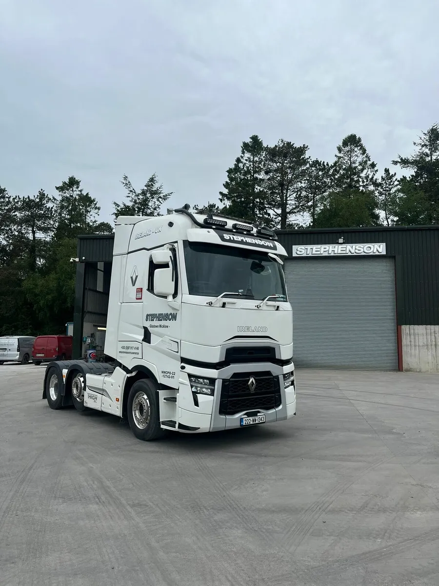 Renault T520 - Image 1