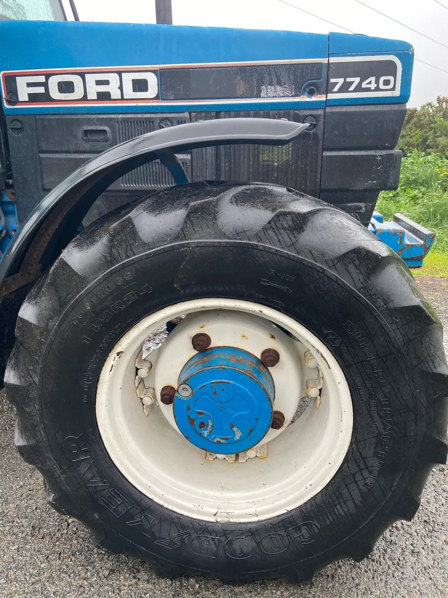 Ford 7740 - Image 4