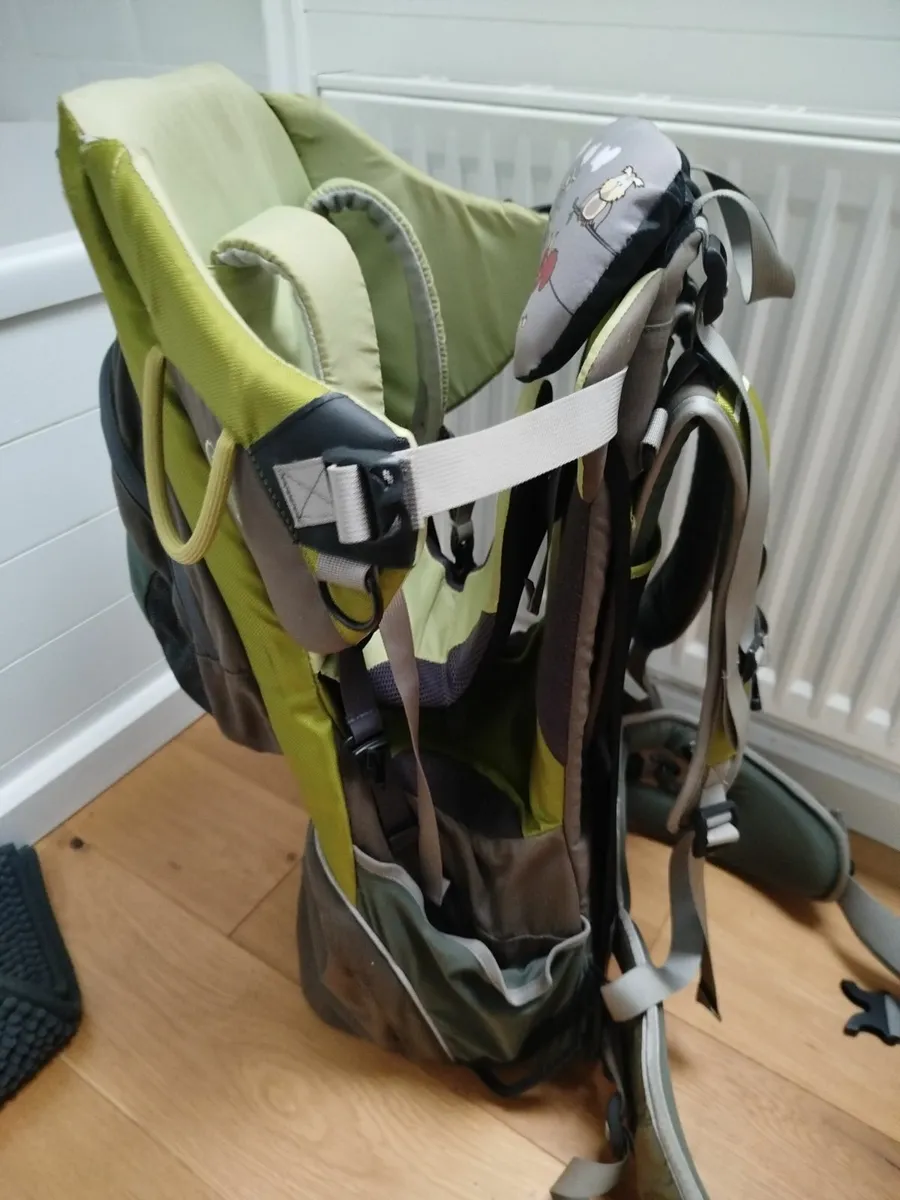 Baby/ toddler carrier littlelife - Image 1