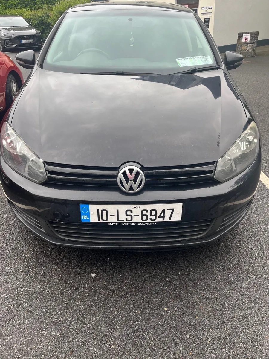 Volkswagen Golf 2010 - Image 2