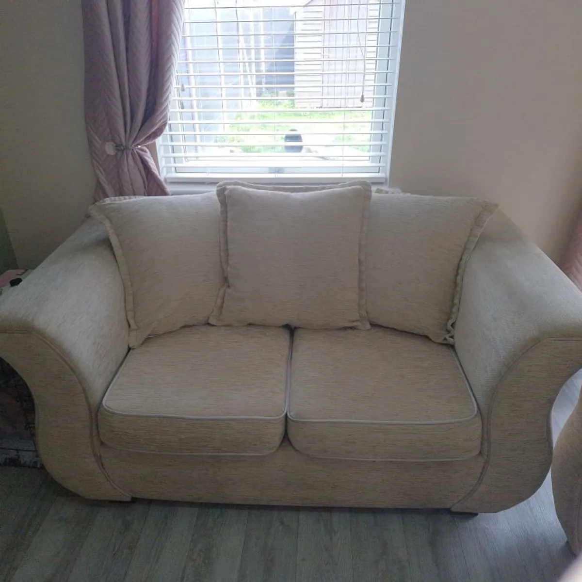 2 & 3 seater sofas - Image 1