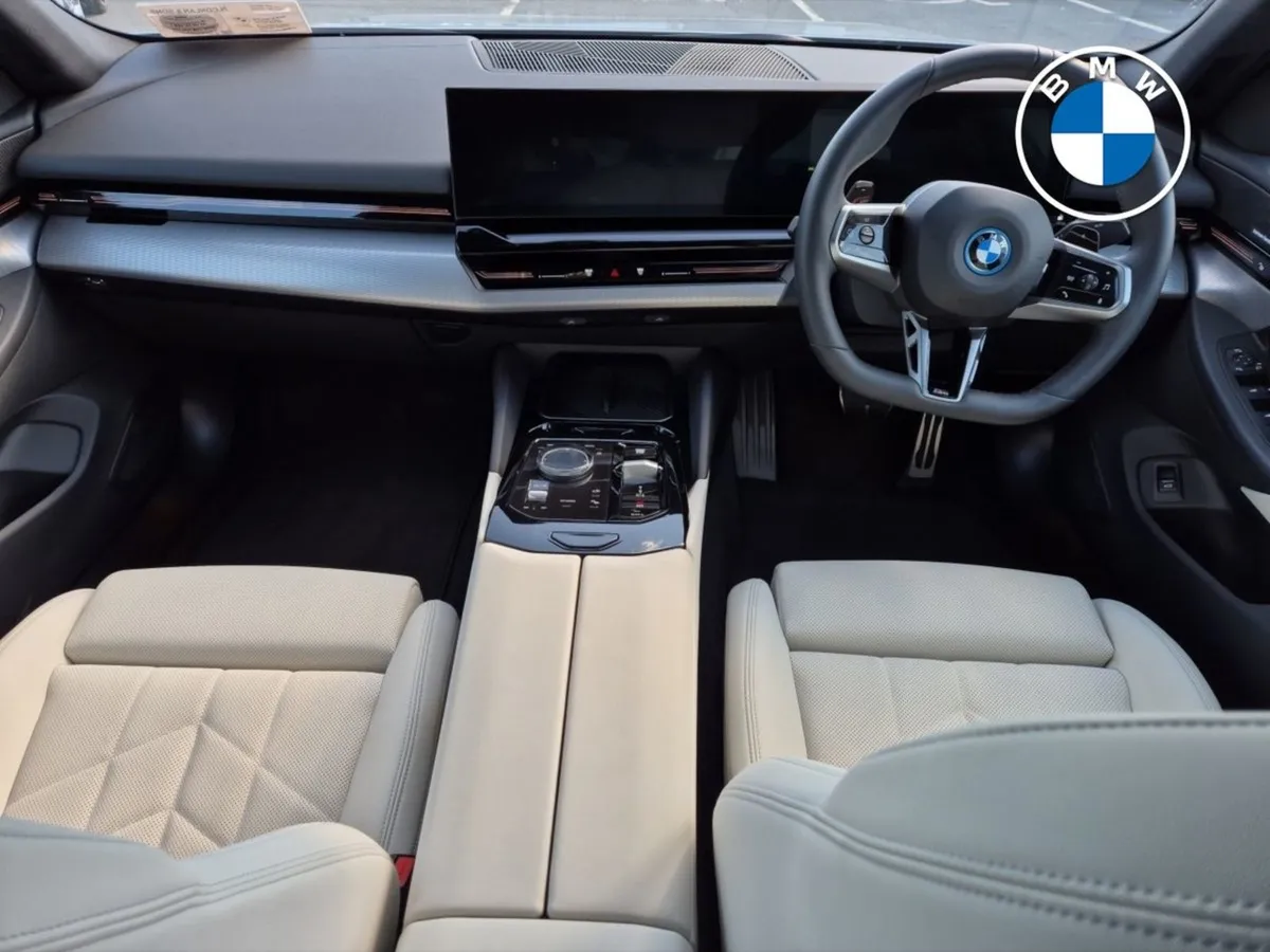 BMW 5 Series 530e M Sport Pro Saloon - Image 4