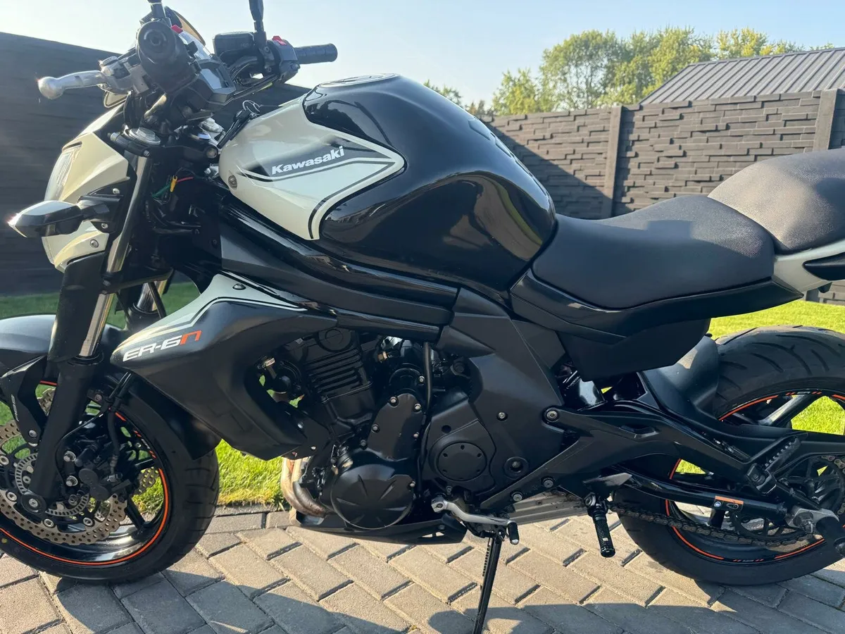 KAWASAKI ER6 - Image 4