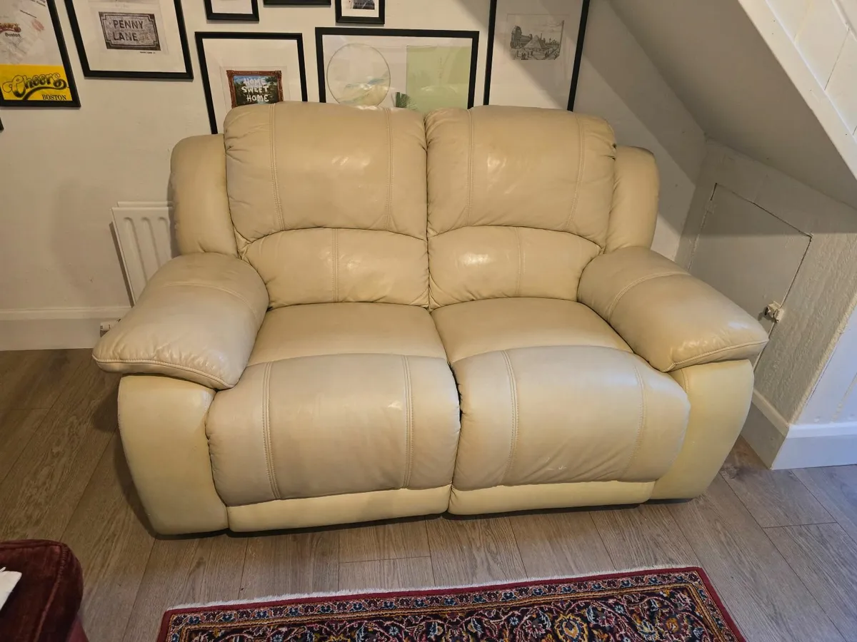 2 Seater Cream Leather Sofa - Image 4