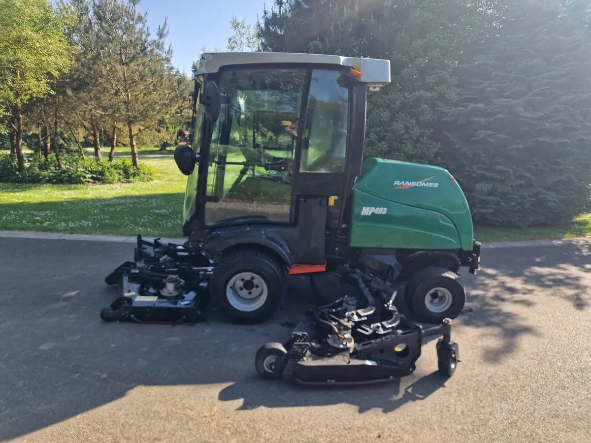 Ransomes Ride on Mower Lawnmower - Image 1