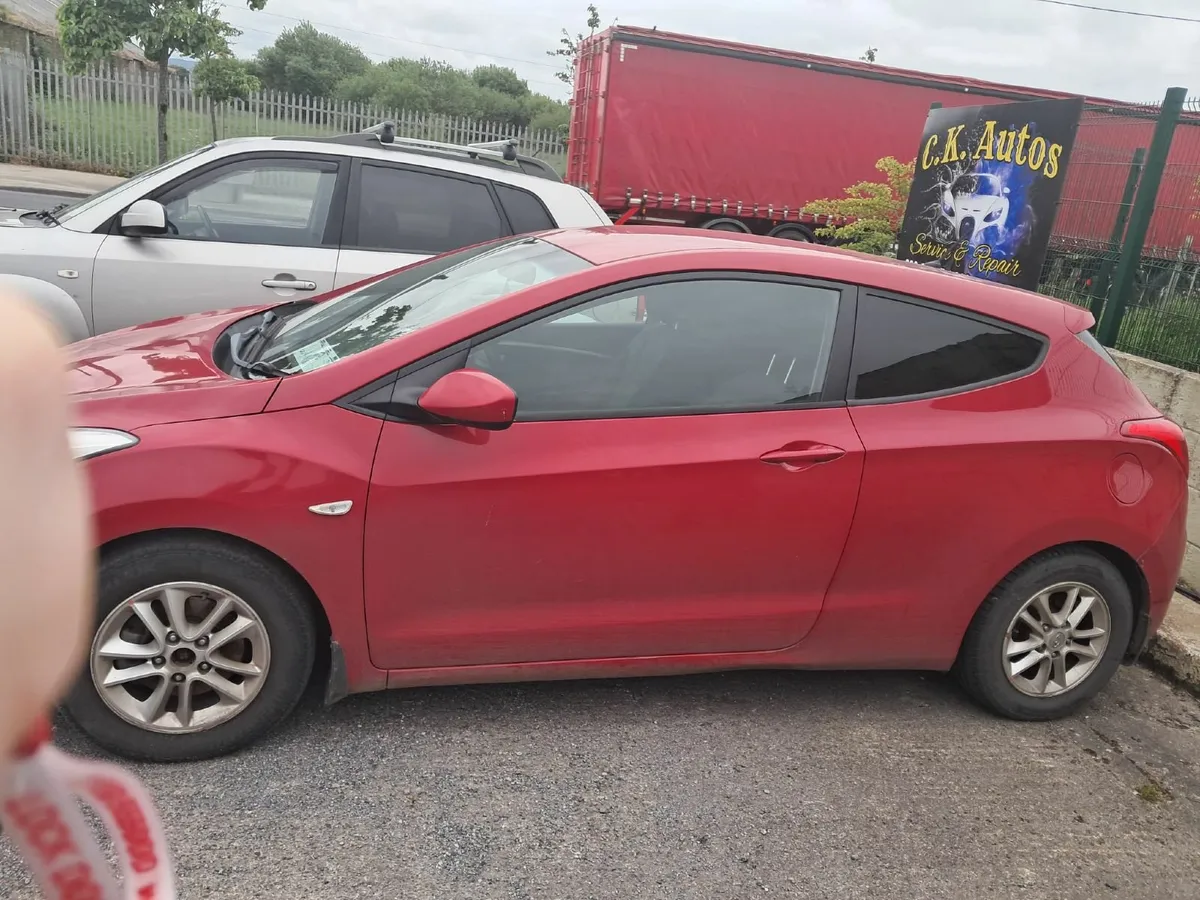 I30 Van - Image 1