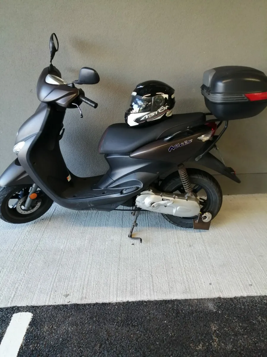 Moped - Image 3