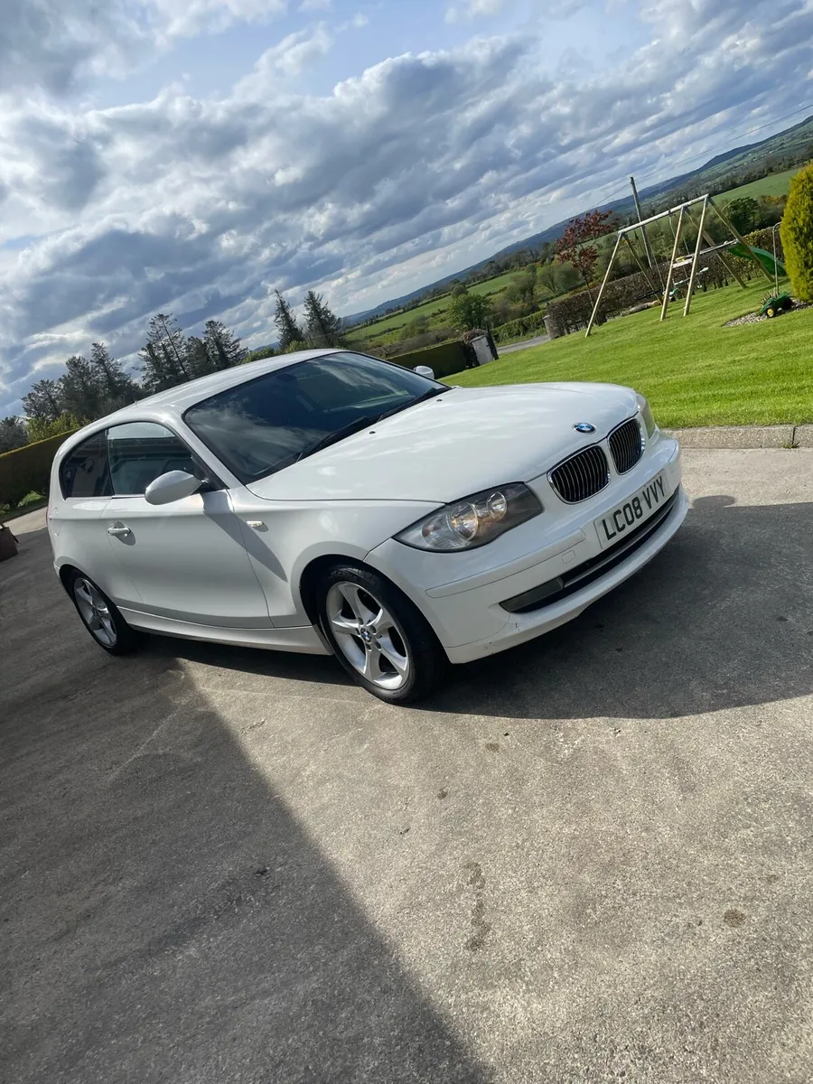 BMW Series 1 - Image 1