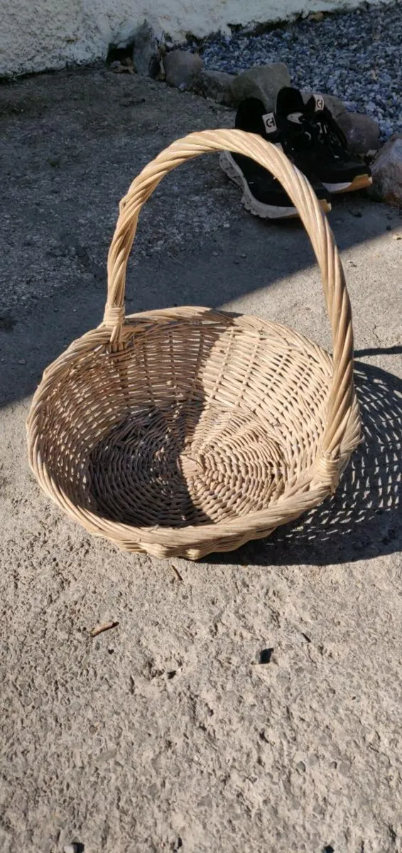 Wicker Basket - Image 1