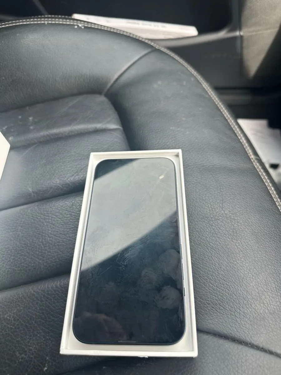 14 Unlocked as new - Image 1