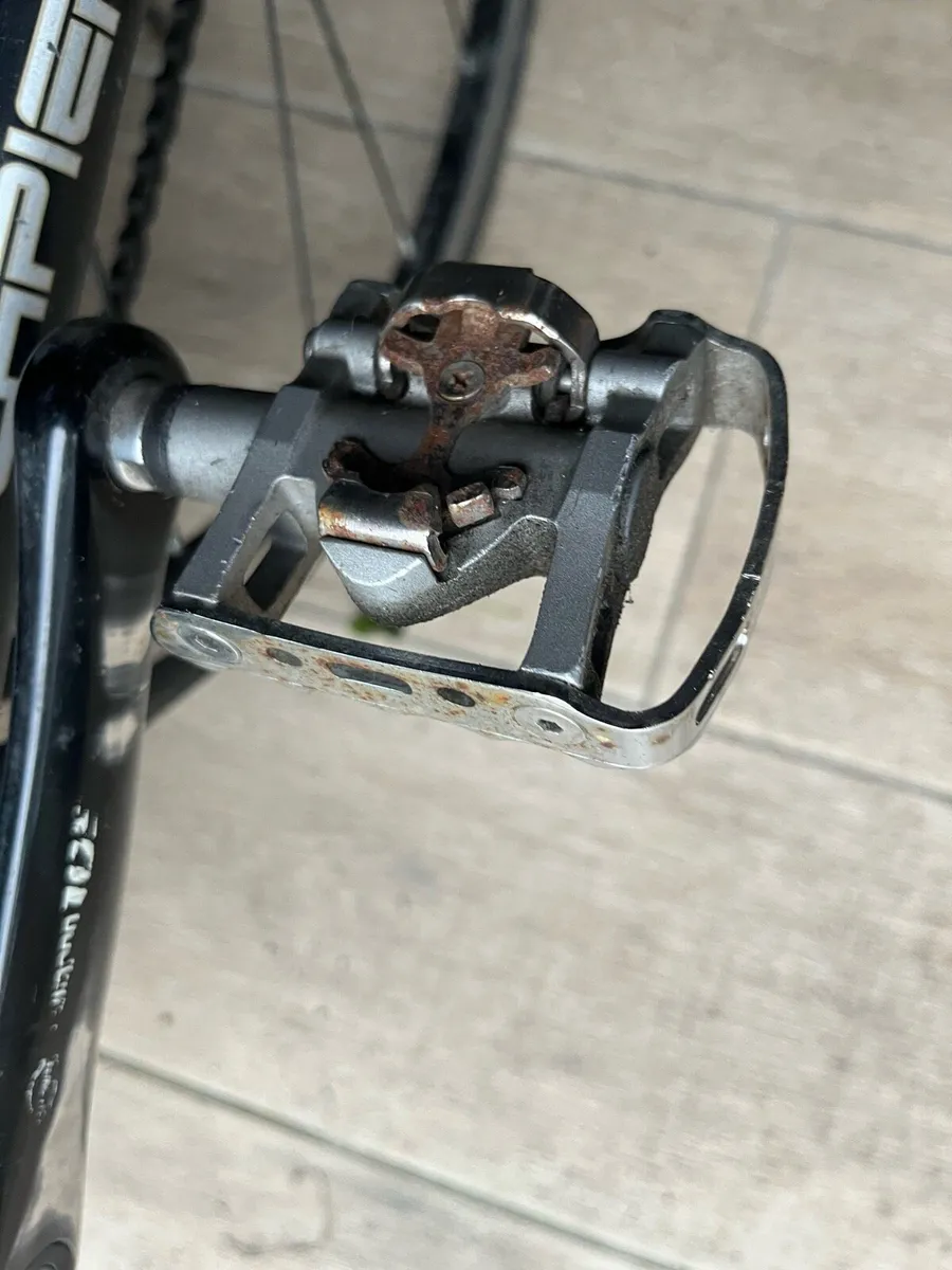 Road bike racer - Image 4