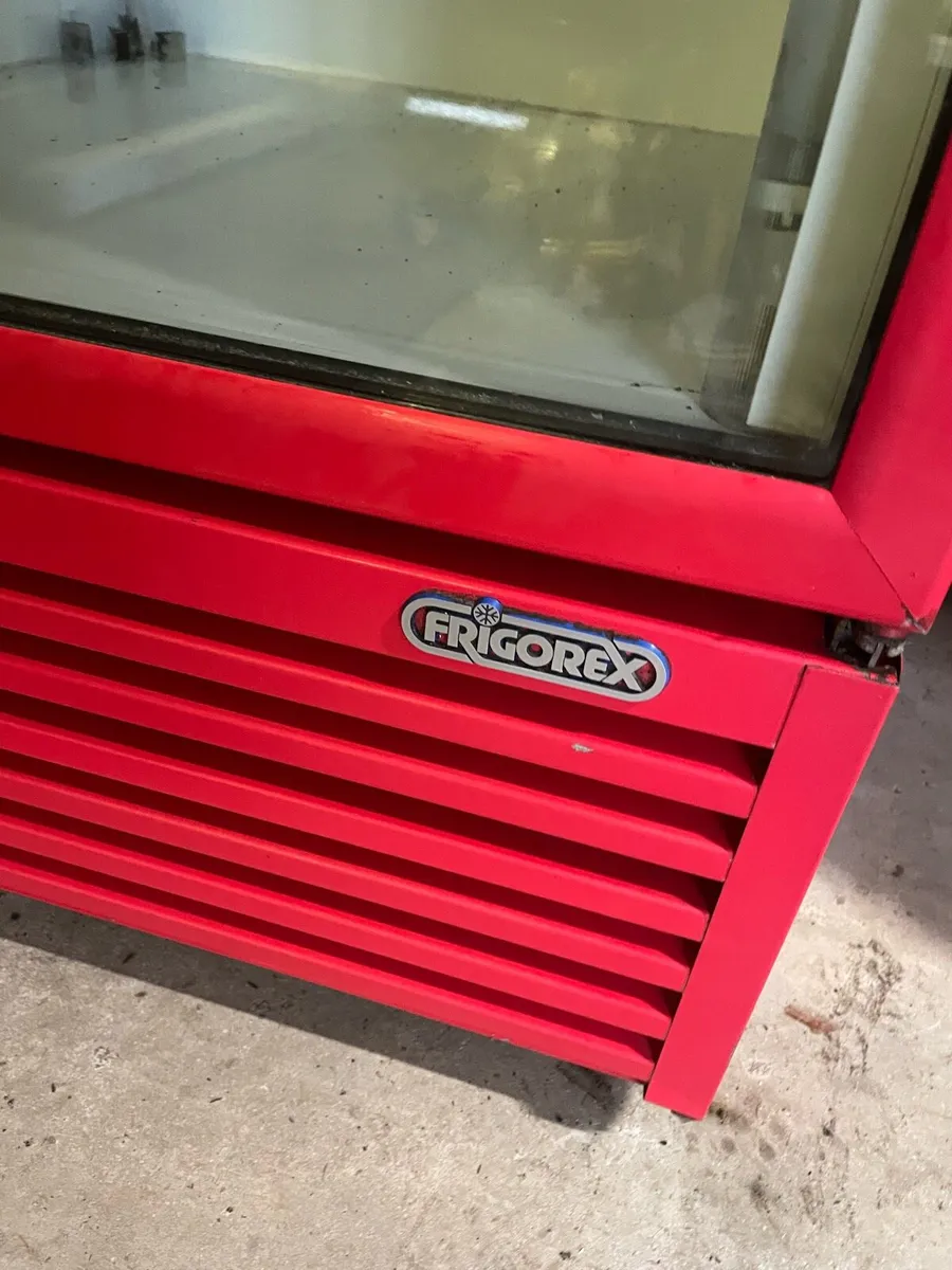 Large Coca Cola Drinks Fridge - Image 4