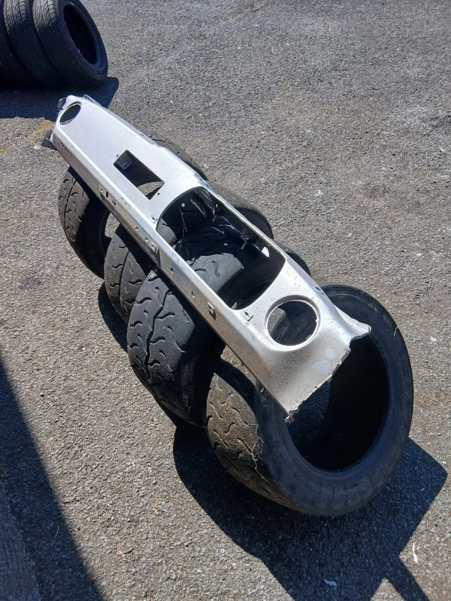 Petrol tanks and Escort grill - Image 4