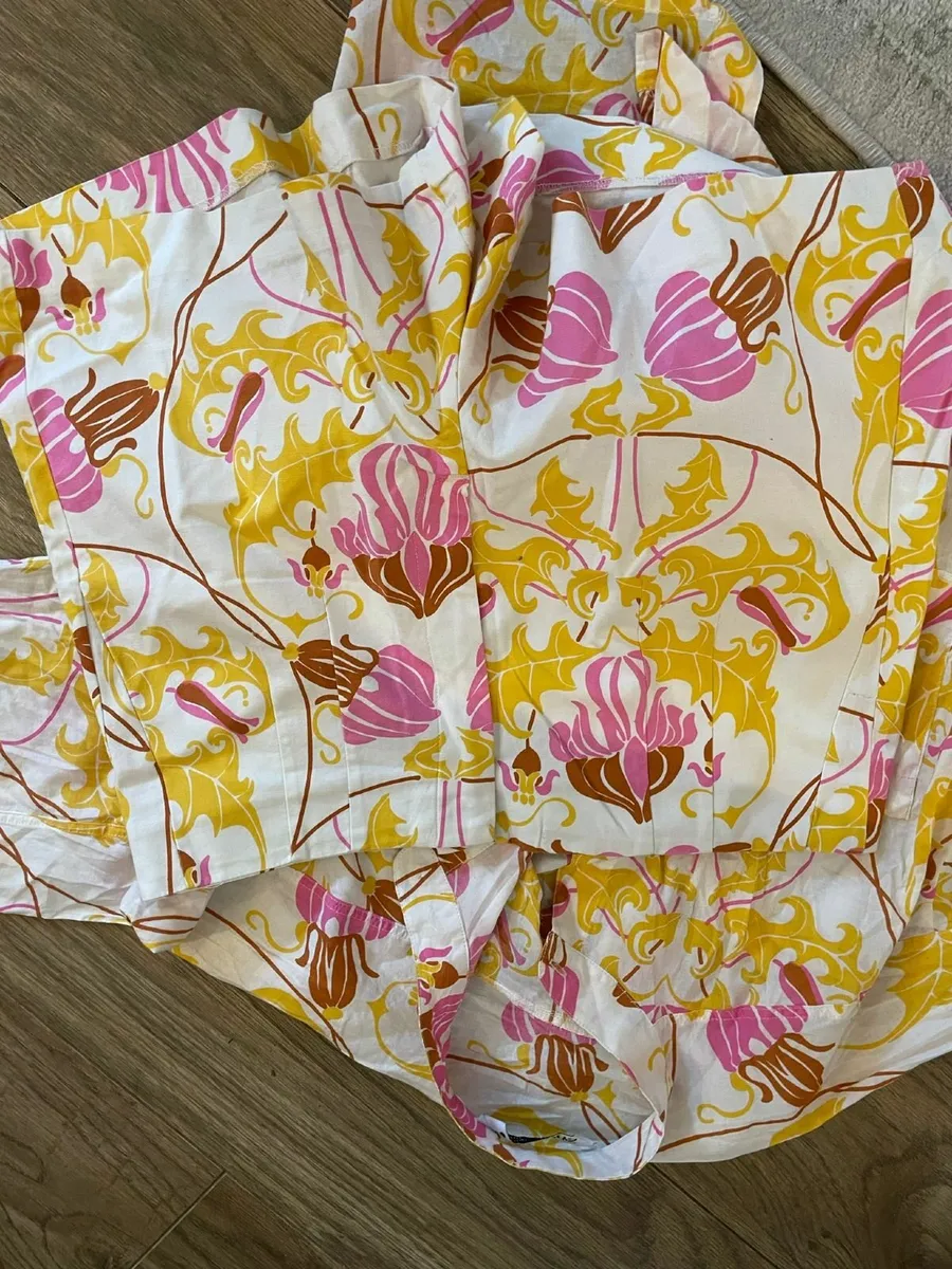 Zara shorts & shirts - Image 4