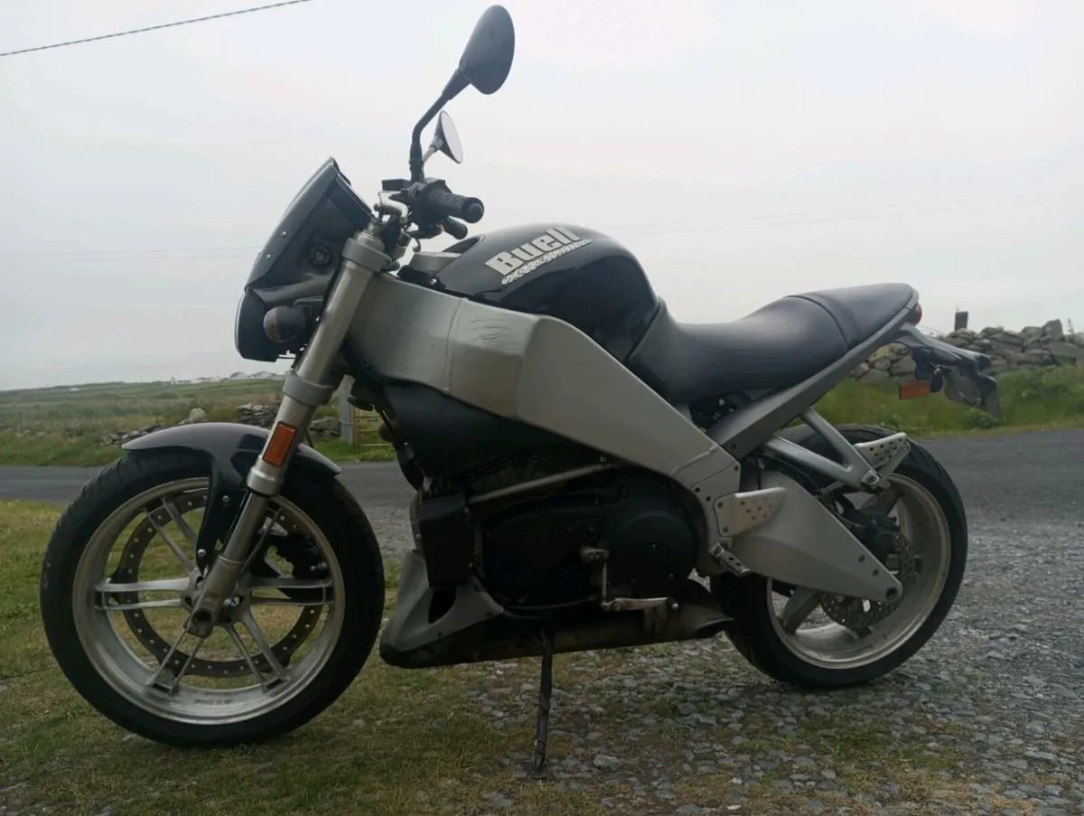 Motorcycle - Image 4