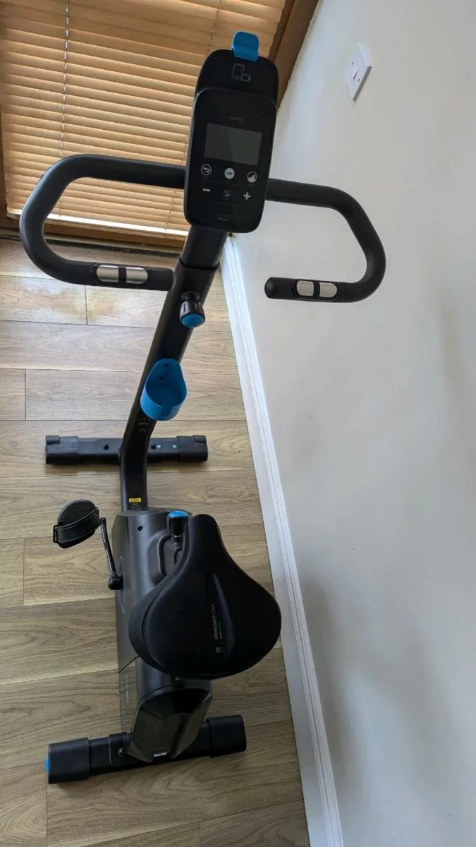 Exercise bike - Image 2