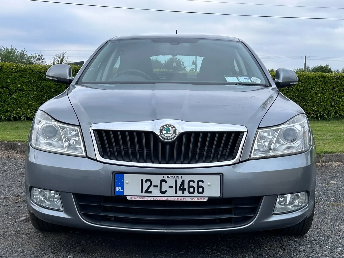 2012 Skoda Octavia Elegance 1.6 TDI - Image 2