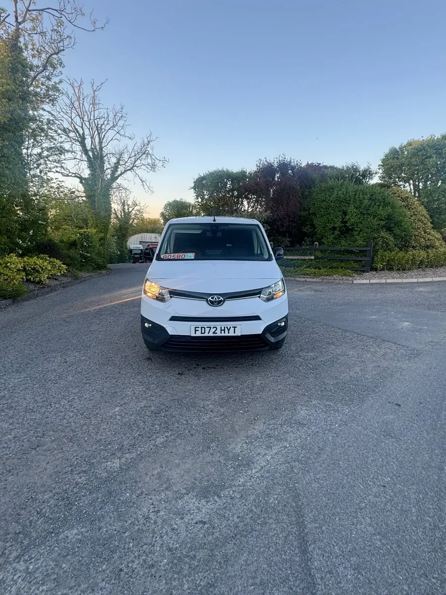 TOYOTA PROACE CITY SWB VAN - Image 3