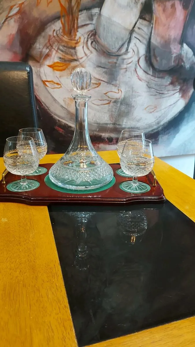 Galway Crystal Longford Decanter set. - Image 3