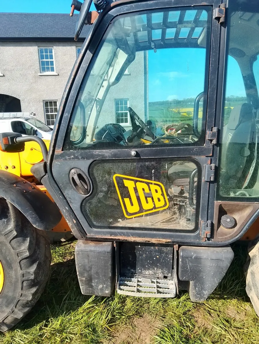 JCB loadall - Image 3