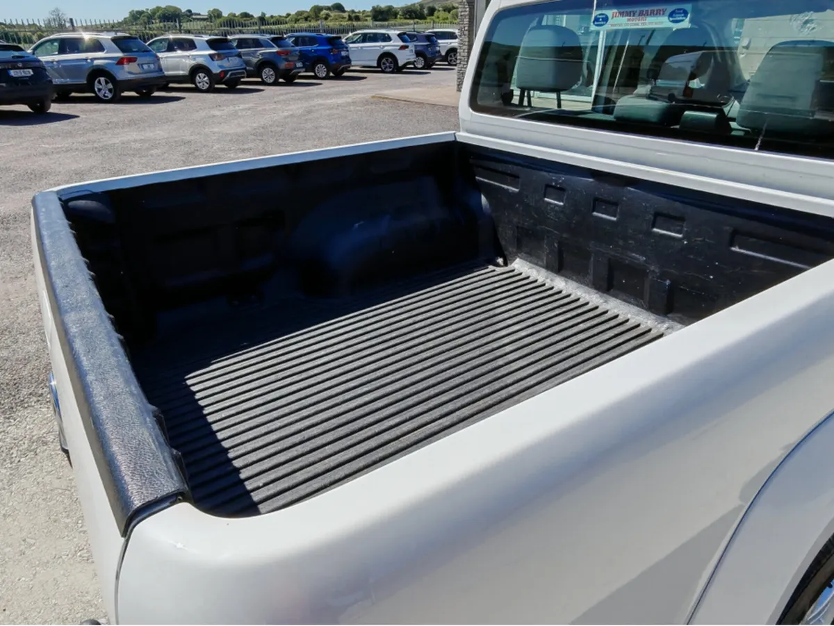 VOLKSWAGEN AMAROK 2.0 TDI TRENDLINE 4MOT SEL 180 1 - Image 2
