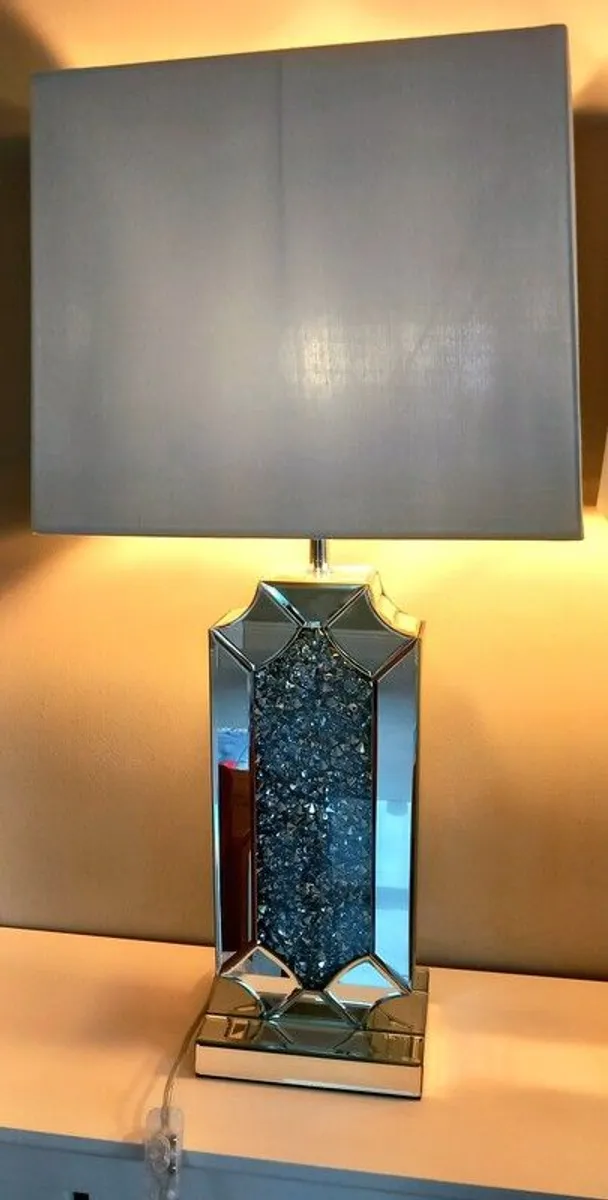 Crushed Diamond Table Lamp - Image 2