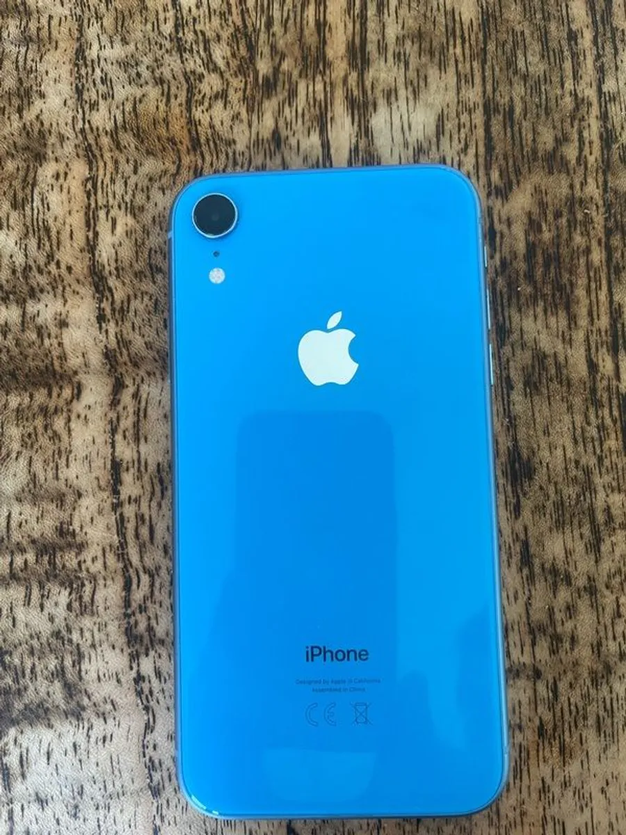 Apple IPhone XR - Image 1