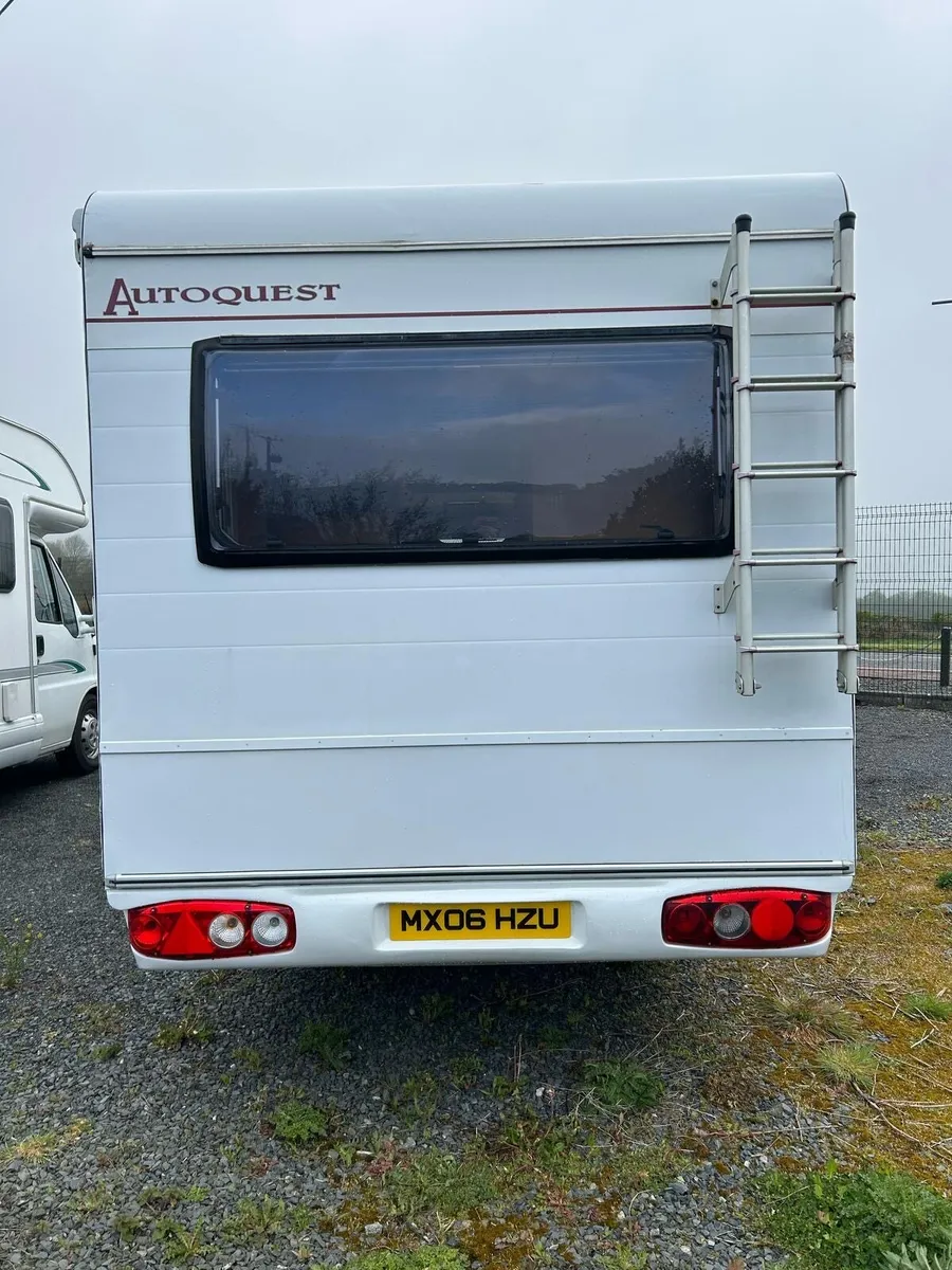 Peugeot Boxer 2.8 TDI ELDDIS  6 BERTH Year 2006 NI - Image 4