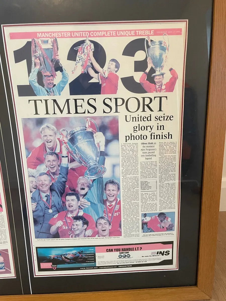 Manchester United treble winning picture - Image 4