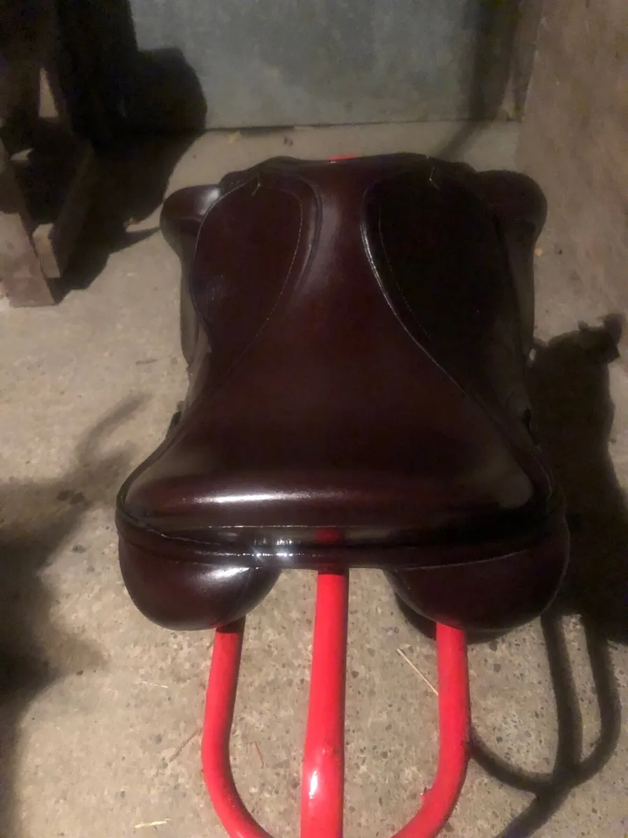 GFS monoflap jump saddle - Image 2