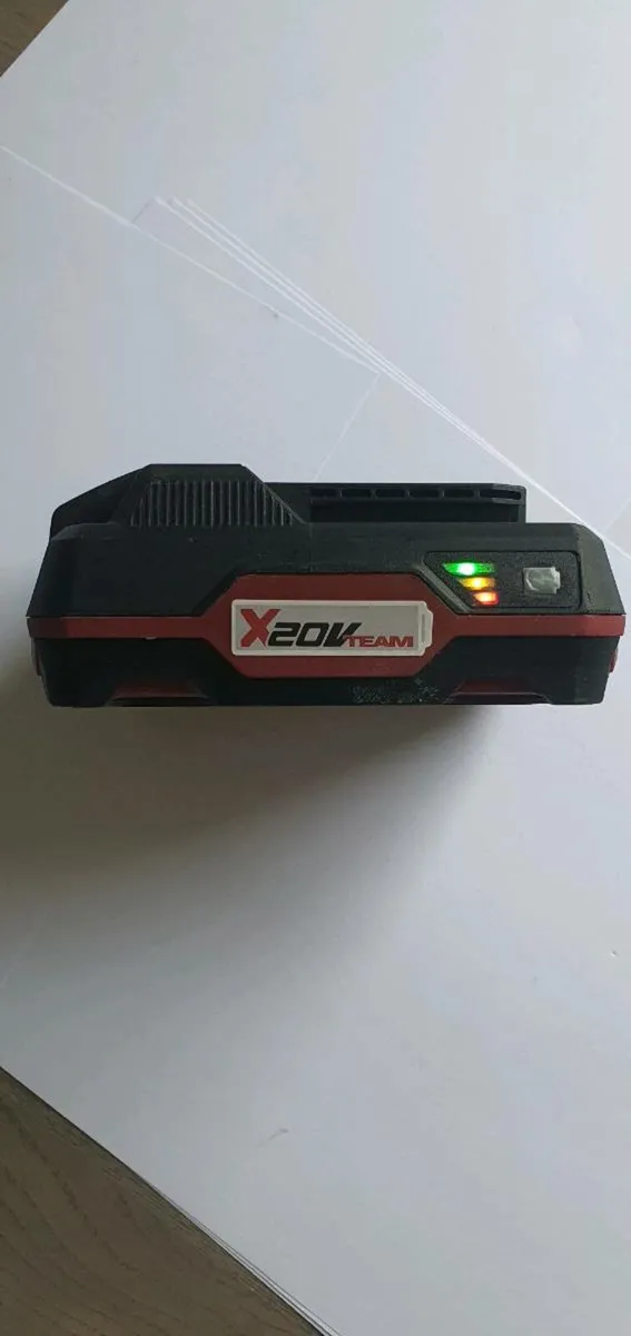 Parkside Battery / Charger - Image 4