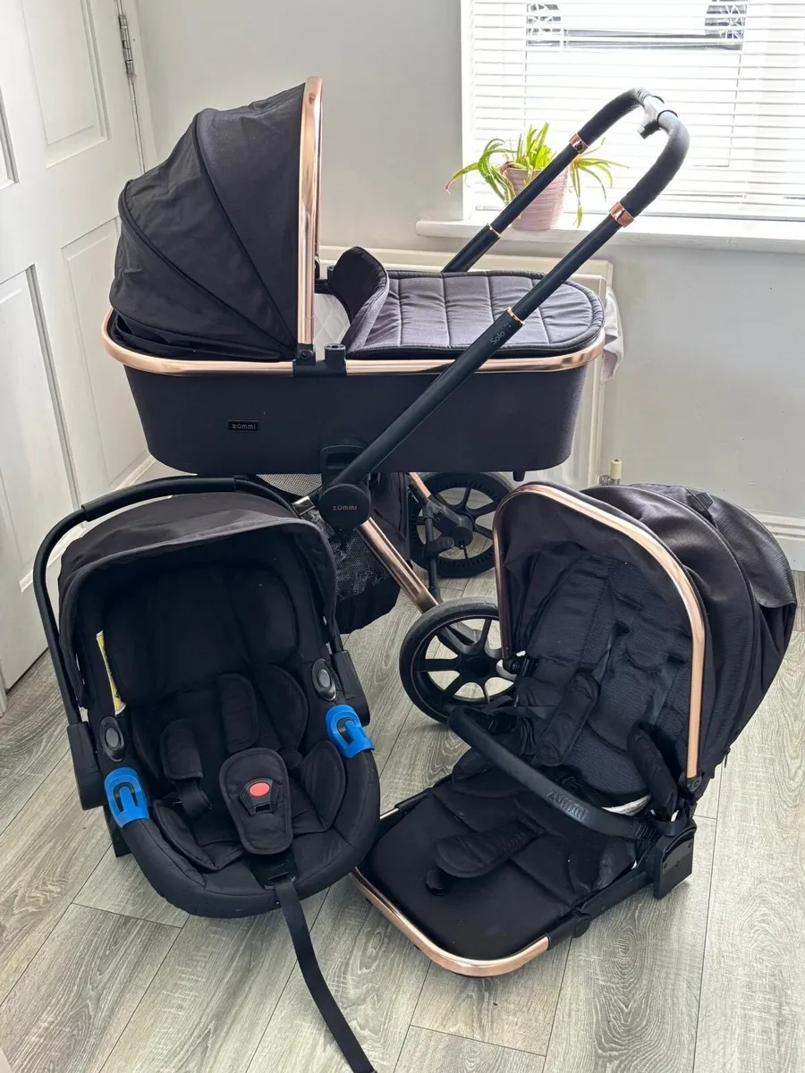 Zummi Travel system