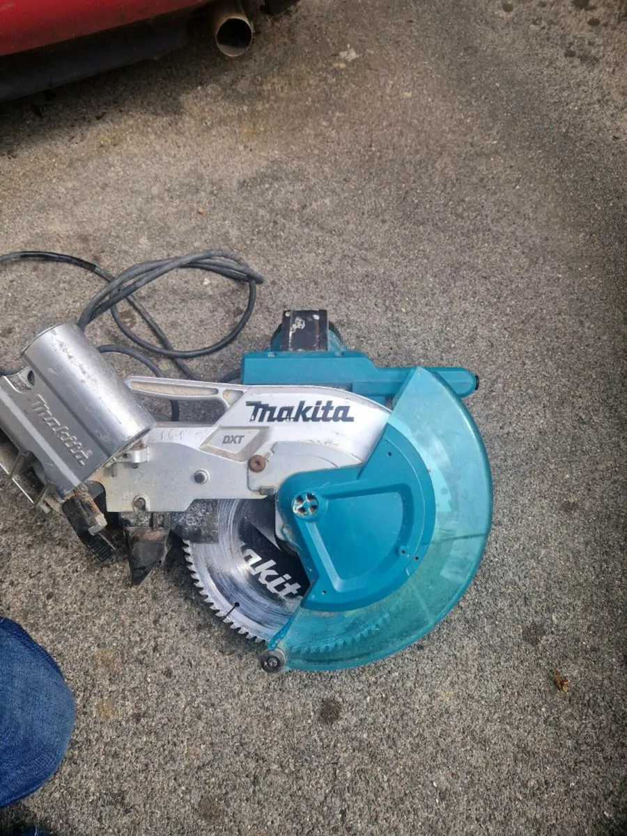 LS1019l makita chop saw - Image 1