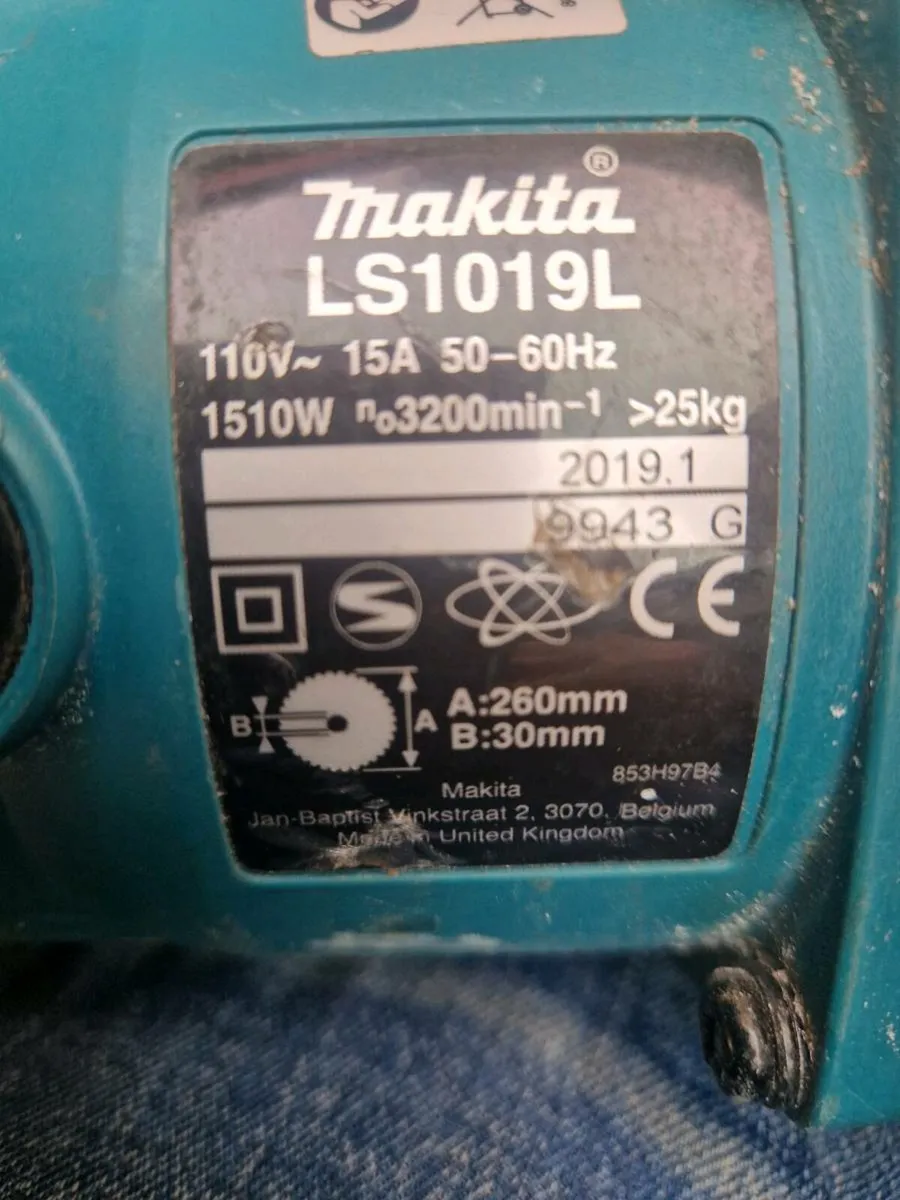 LS1019l makita chop saw - Image 3