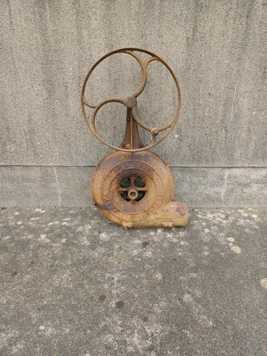 Bellows - Image 1