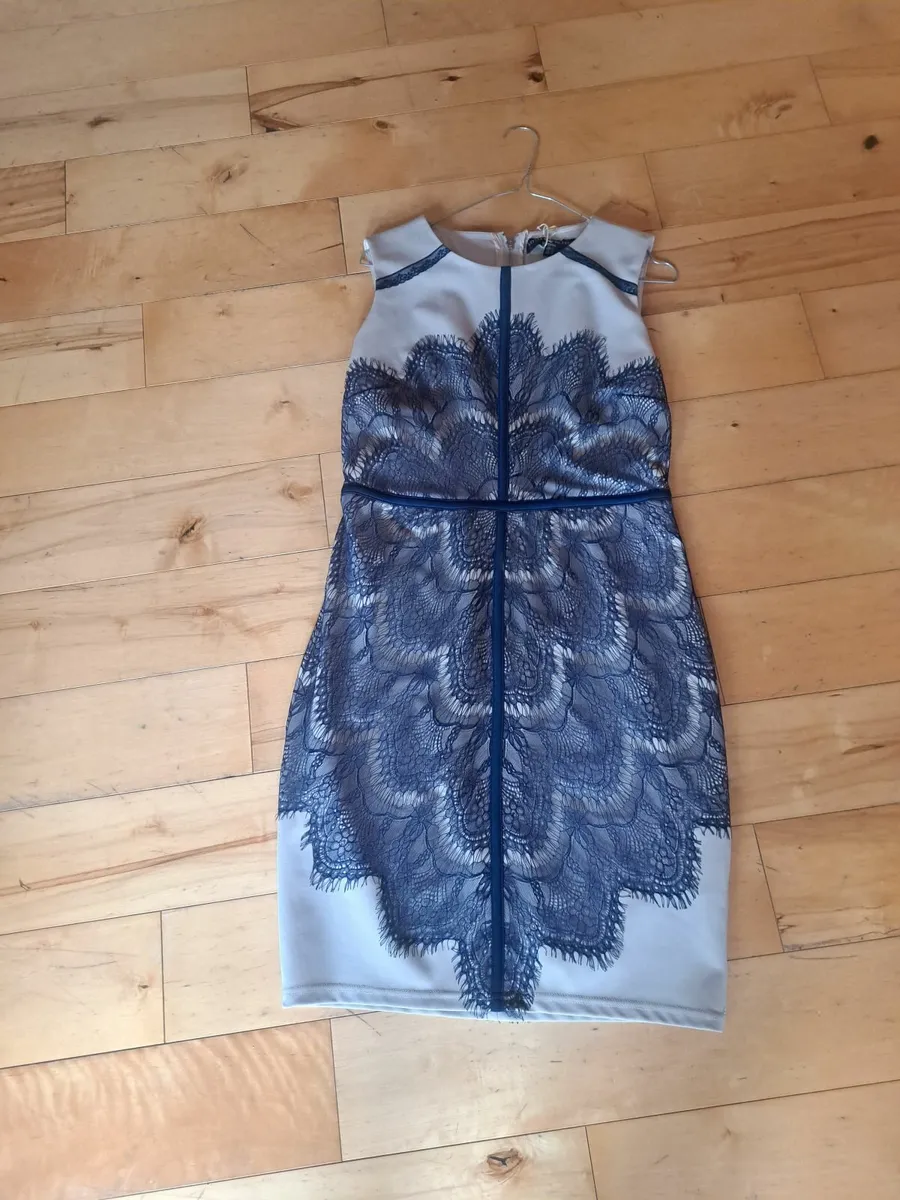Clothes - Image 3