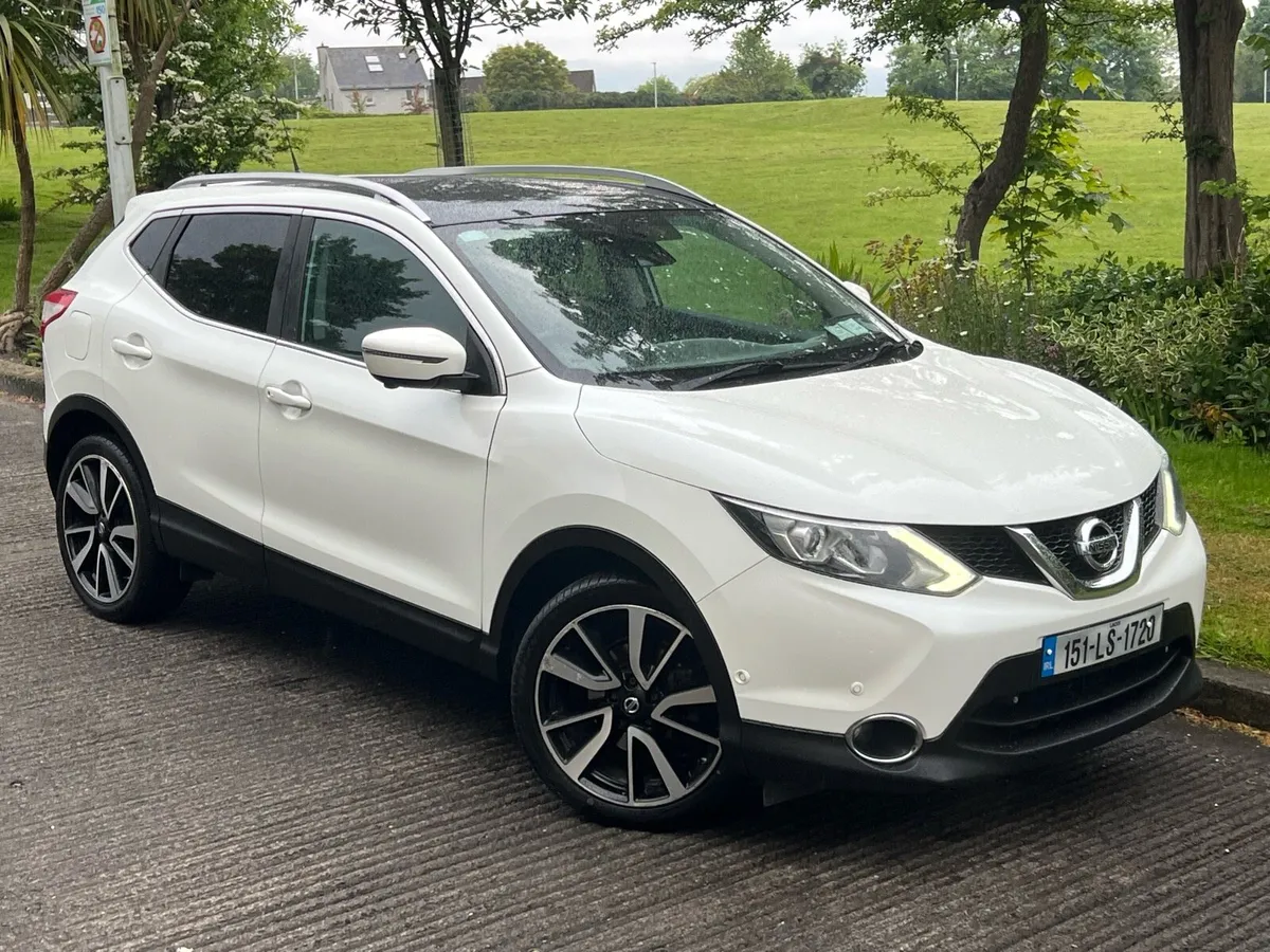 151 NISSAN QASHQAI TEKNA 1.6 DIESEL GLASS ROOF - Image 3